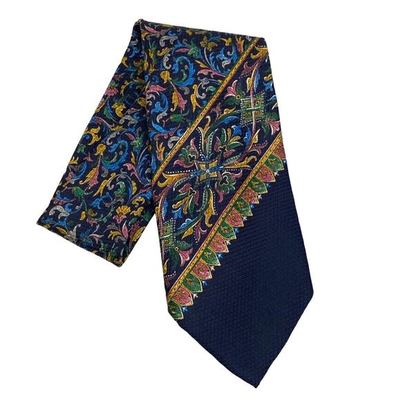 Enrico Coveri Neck Tie Fashion Point Filigree Print 100% Silk Made in Italy 58" - Picture 1 of 3